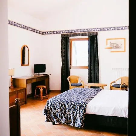 With Swimming Pool Surrounded By Greenery In San Donato Fronzano, With Air Conditioning And Breakfast Included *