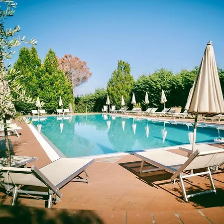 Hotel With Swimming Pool Surrounded By Greenery In San Donato Fronzano, With Air Conditioning And Breakfast Included *